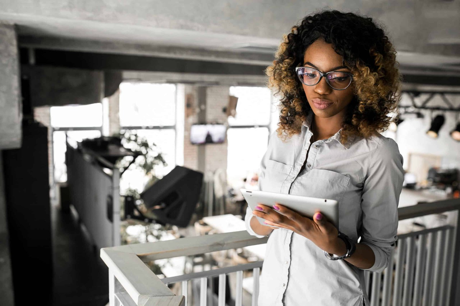 cafe-beautiful-business-african-american-scaled Content Planning